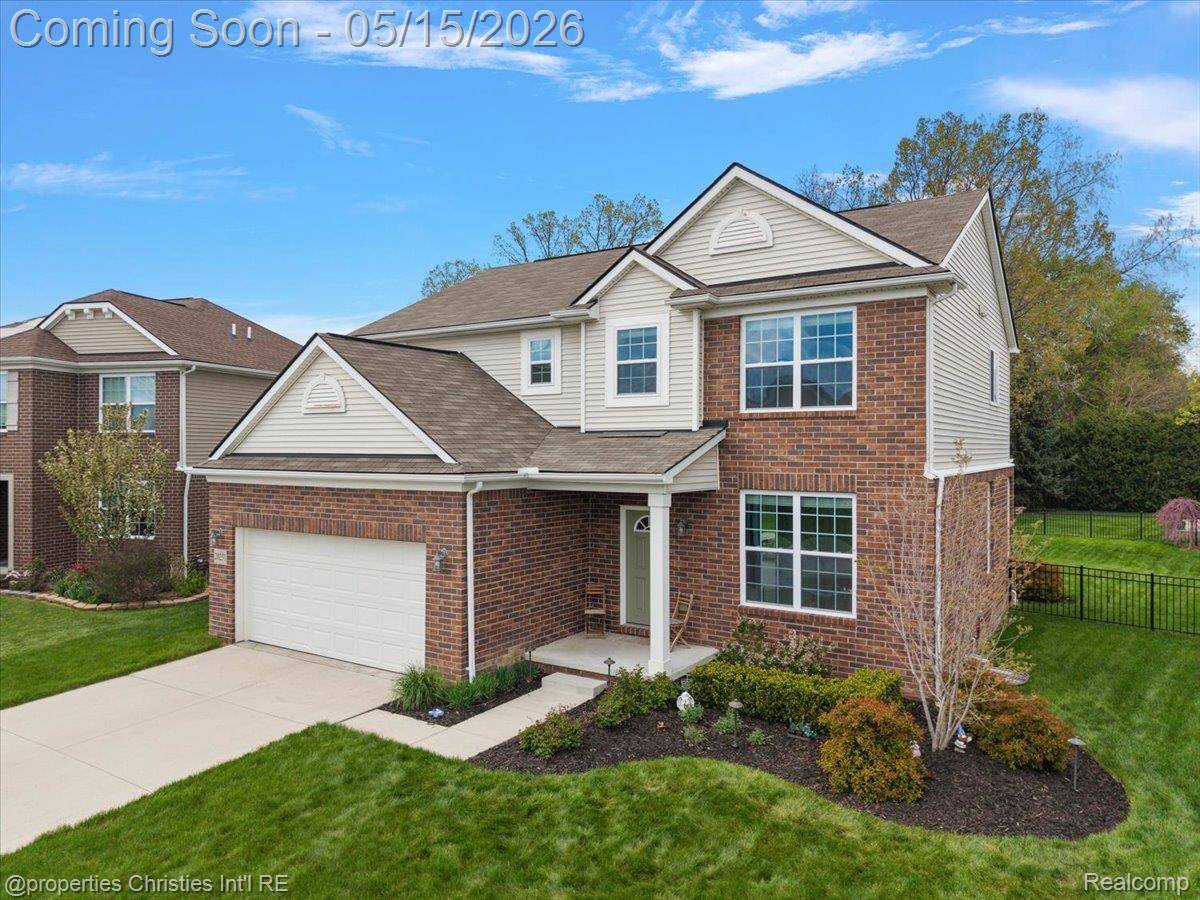 20251 Bonica DR, Clinton Charter Township, MI 48038