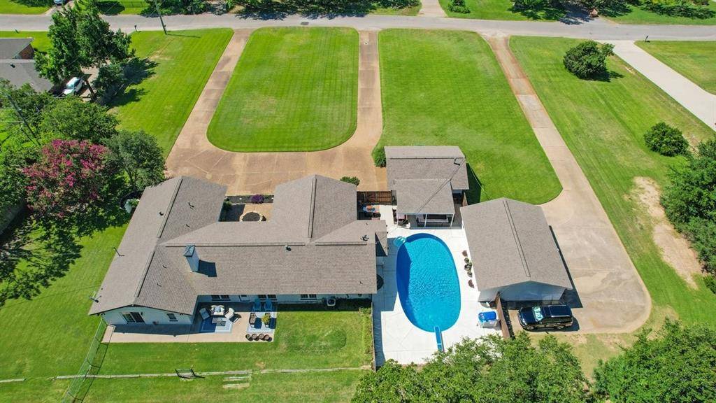 3601 Holly Street, Denison, TX 75020