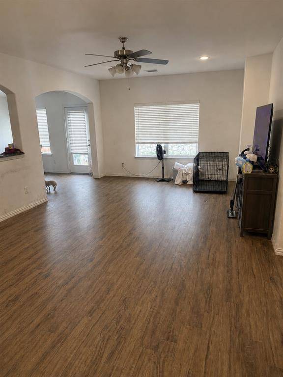 2012 Princeton Avenue, Farmersville, TX 75442