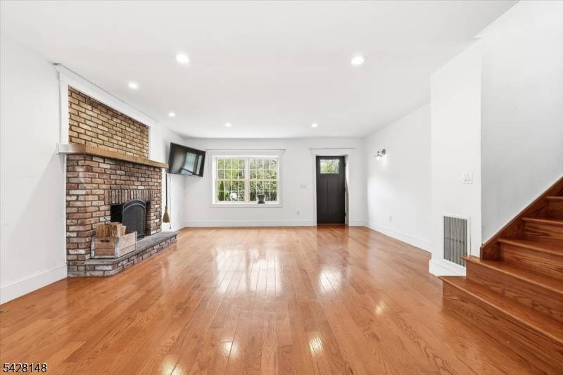 4 Tote Rd, Byram Twp., NJ 07821