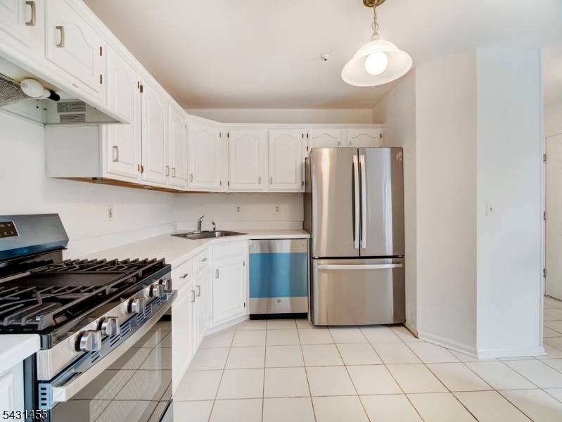 114 Potomac Dr #114, Bernards Twp., NJ 07920