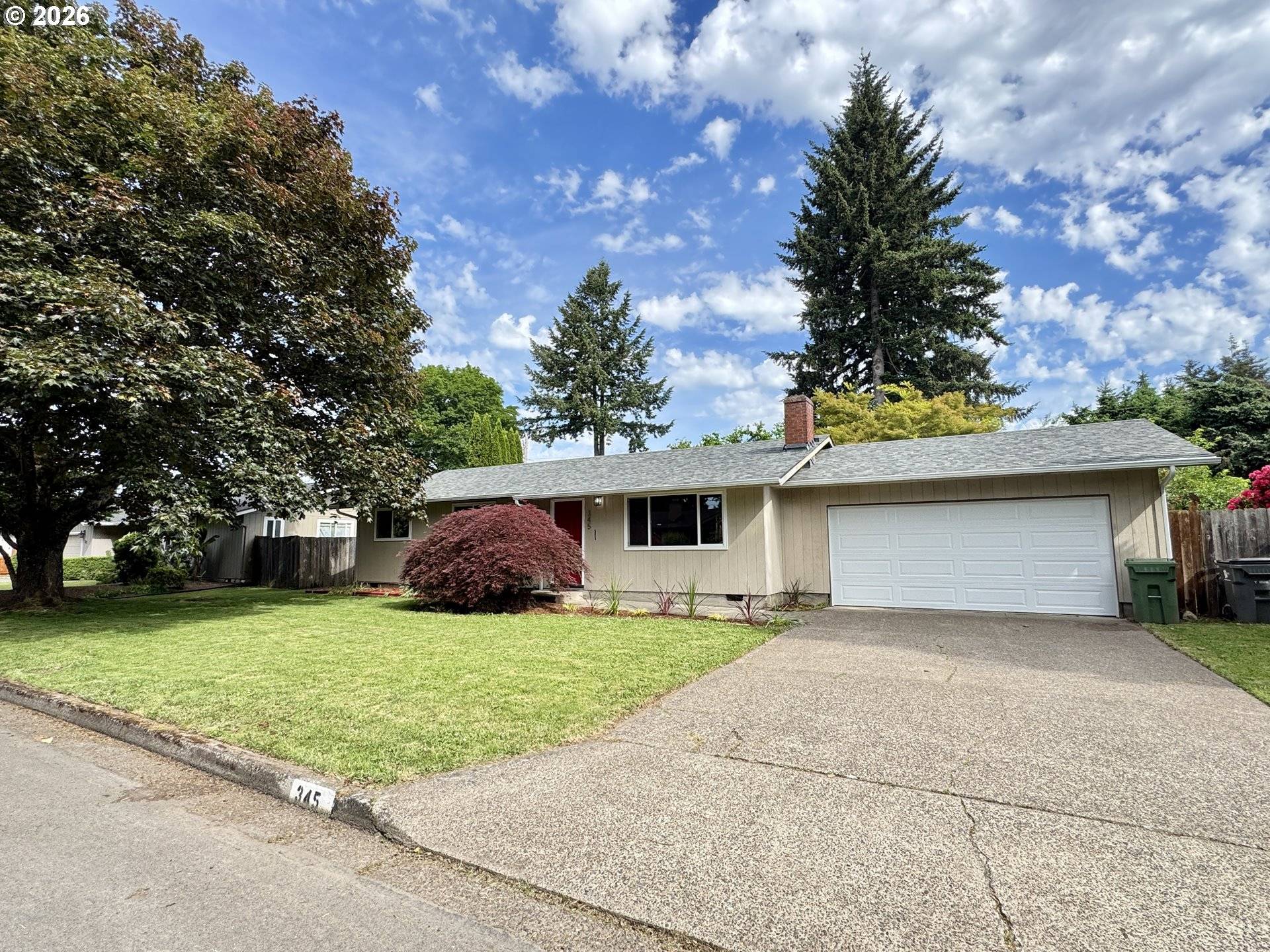 345 E ROSEWOOD AVE, Eugene, OR 97404
