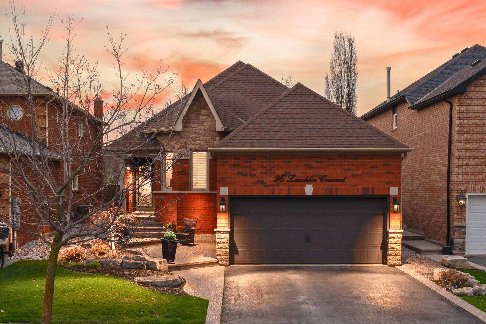 96 Lauchlin CRES, Halton Hills, ON L7G 5R5