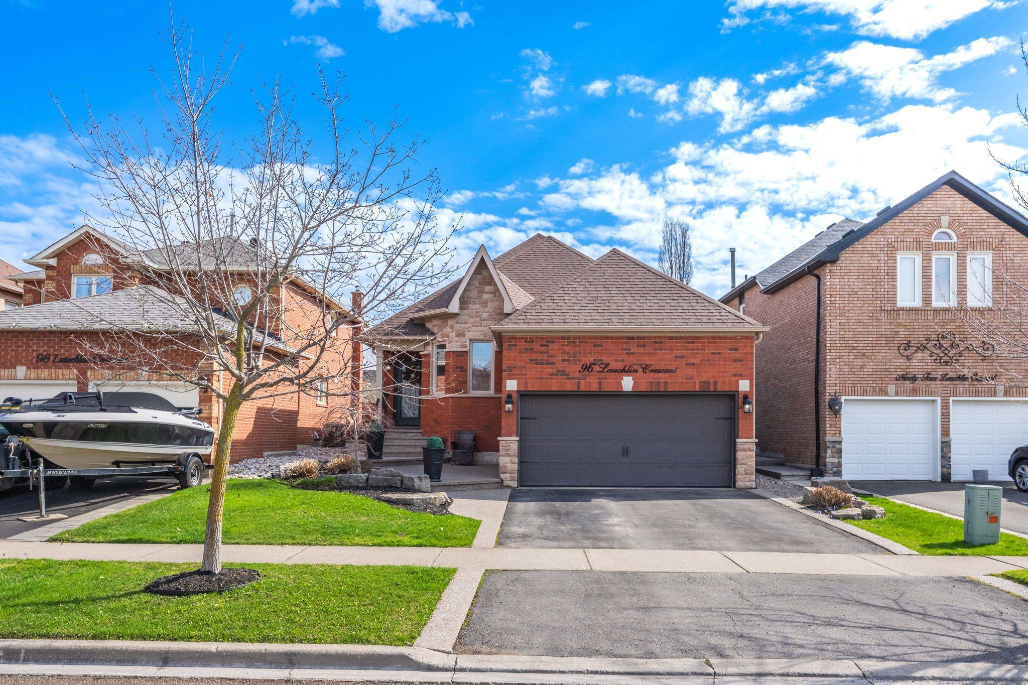 96 Lauchlin CRES, Halton Hills, ON L7G 5R5