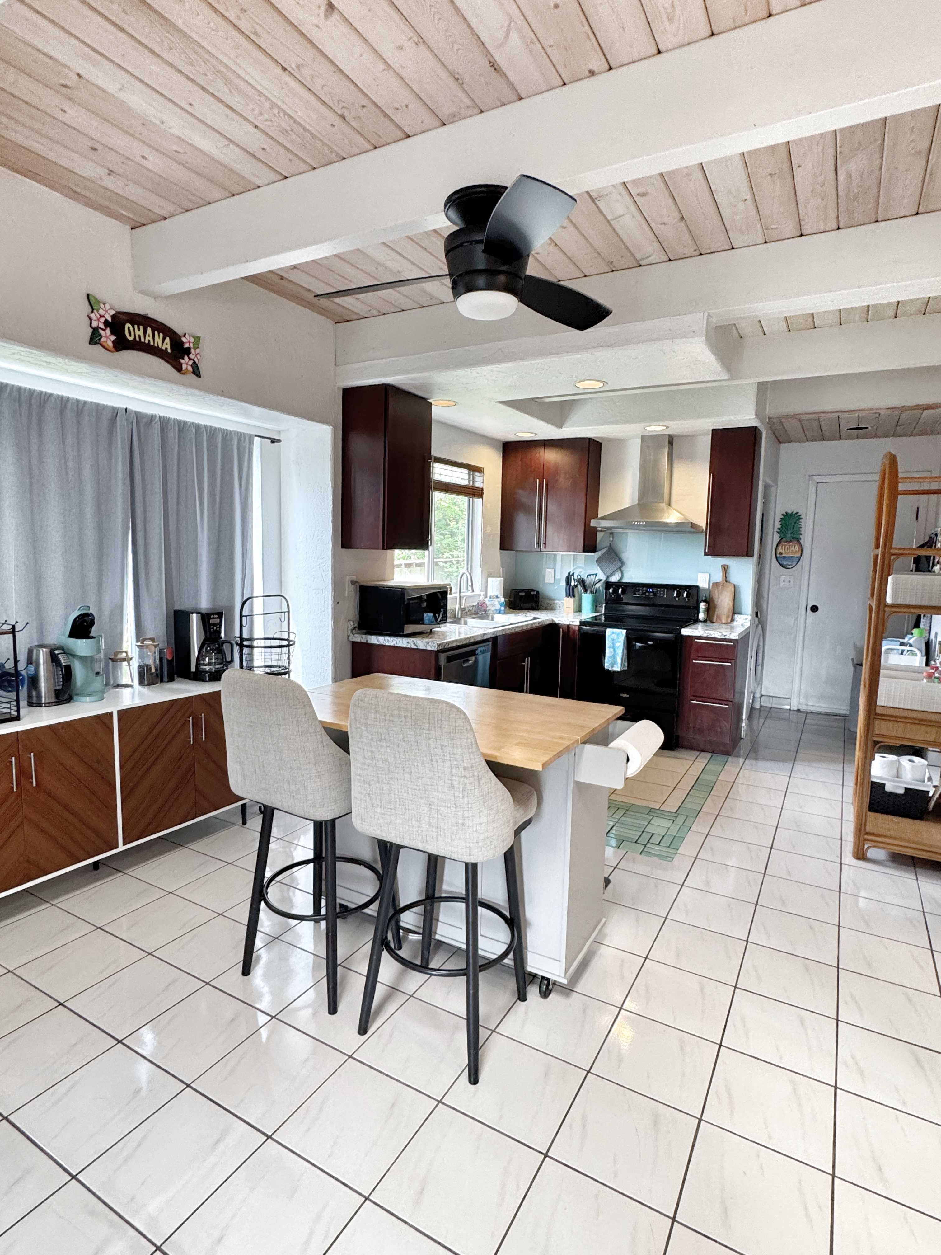 76-227-E ROYAL POINCIANA DR #B, Kailua Kona, HI 96740