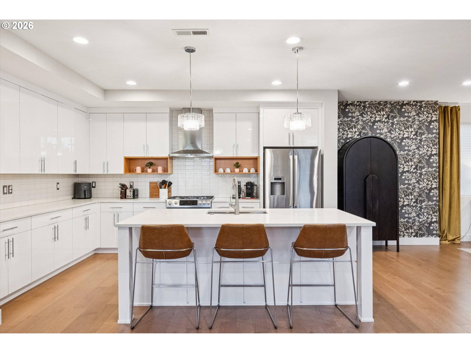16 NE 55TH AVE, Portland, OR 97213