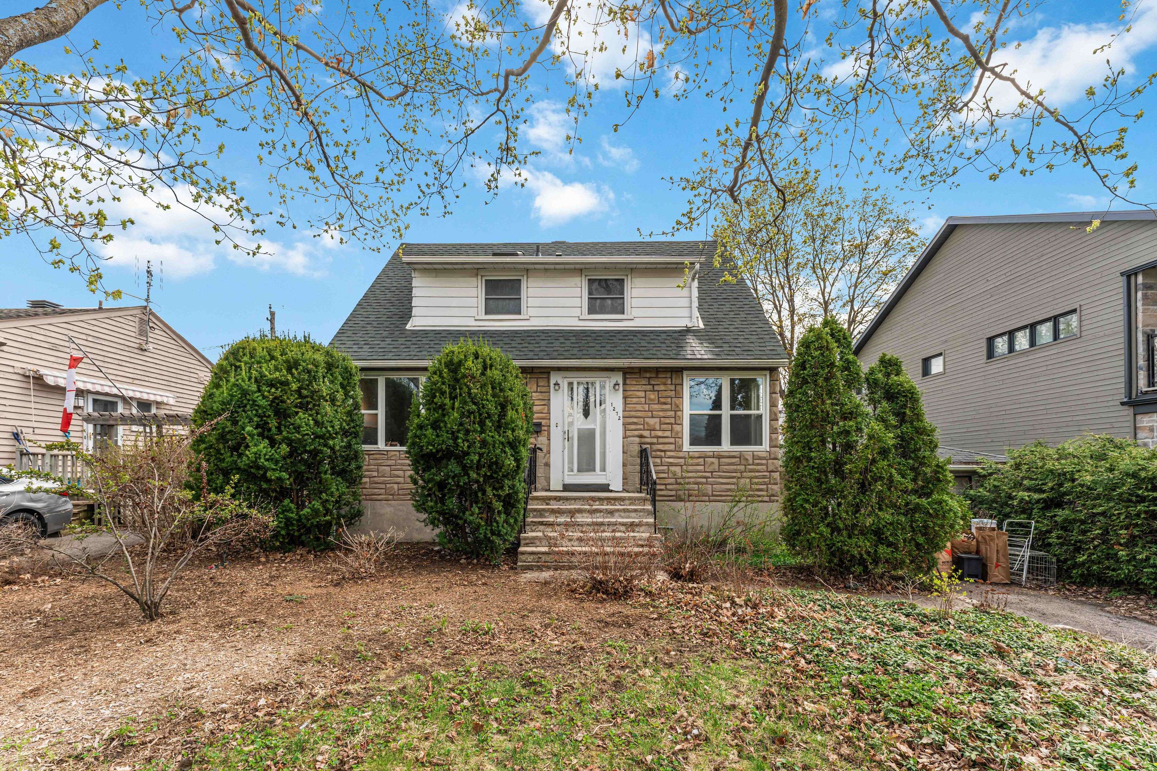1272 Livingstone AVE, Alta Vista And Area, ON K1H 7P8