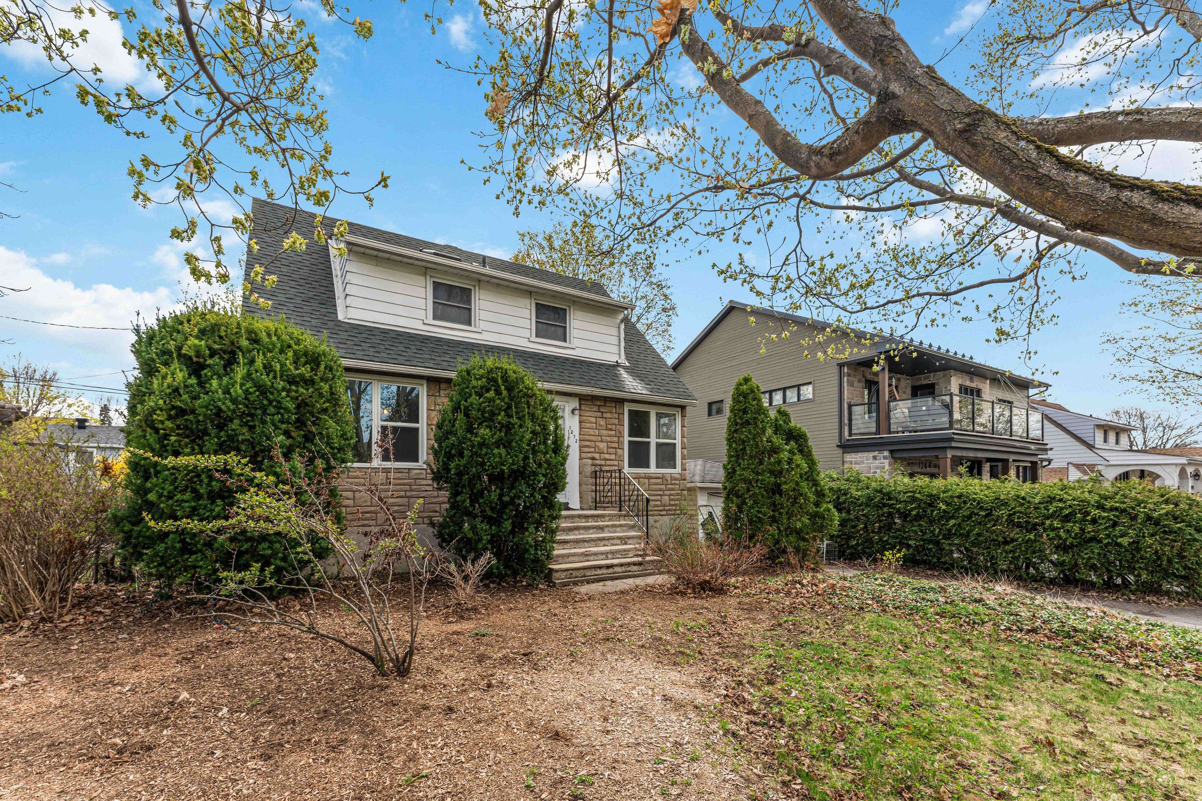 1272 Livingstone AVE, Alta Vista And Area, ON K1H 7P8
