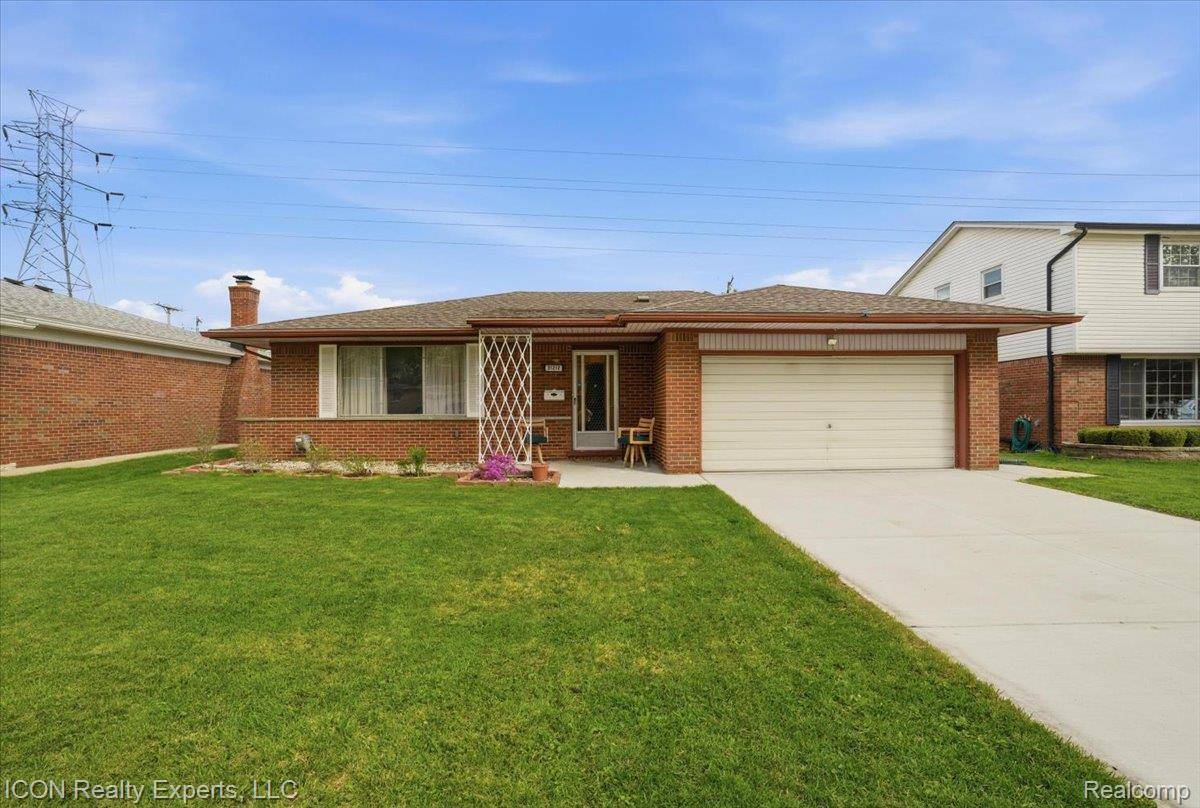 31212 Saratoga AVE, Warren, MI 48093