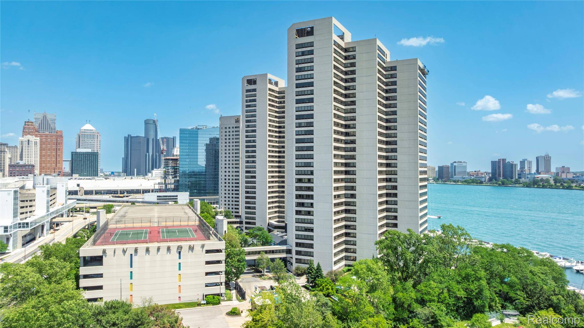 300 Riverfront DR #7G, Detroit, MI 48226