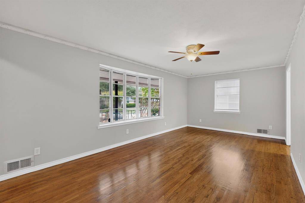 2522 Pinebluff Drive, Dallas, TX 75228