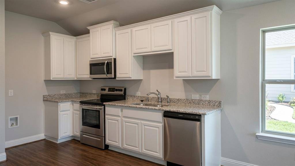 1419 Warringwood Drive, Greenville, TX 75402