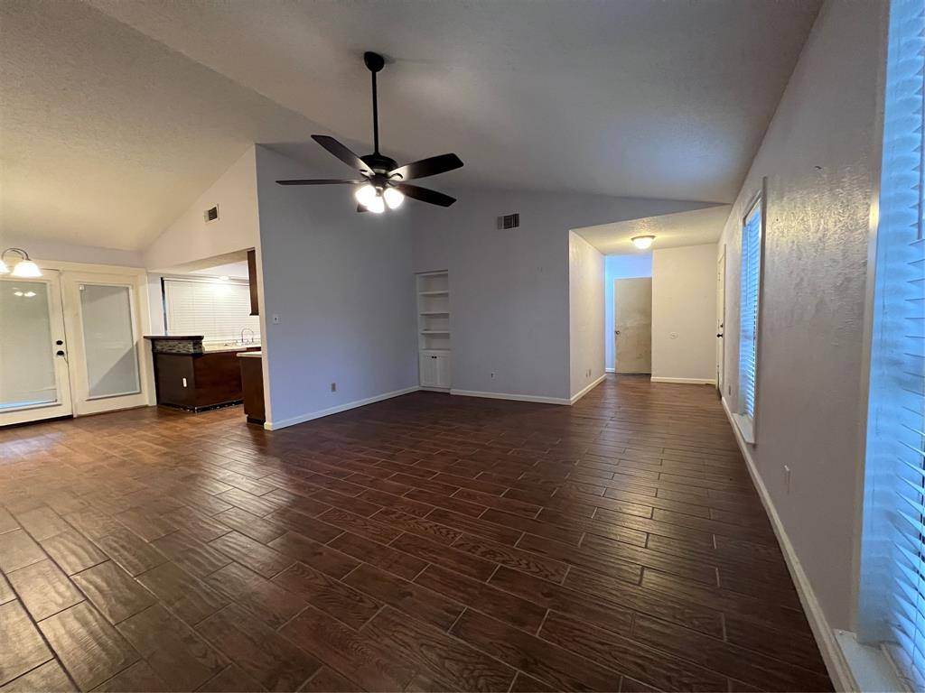 2466 Channing Drive, Grand Prairie, TX 75052