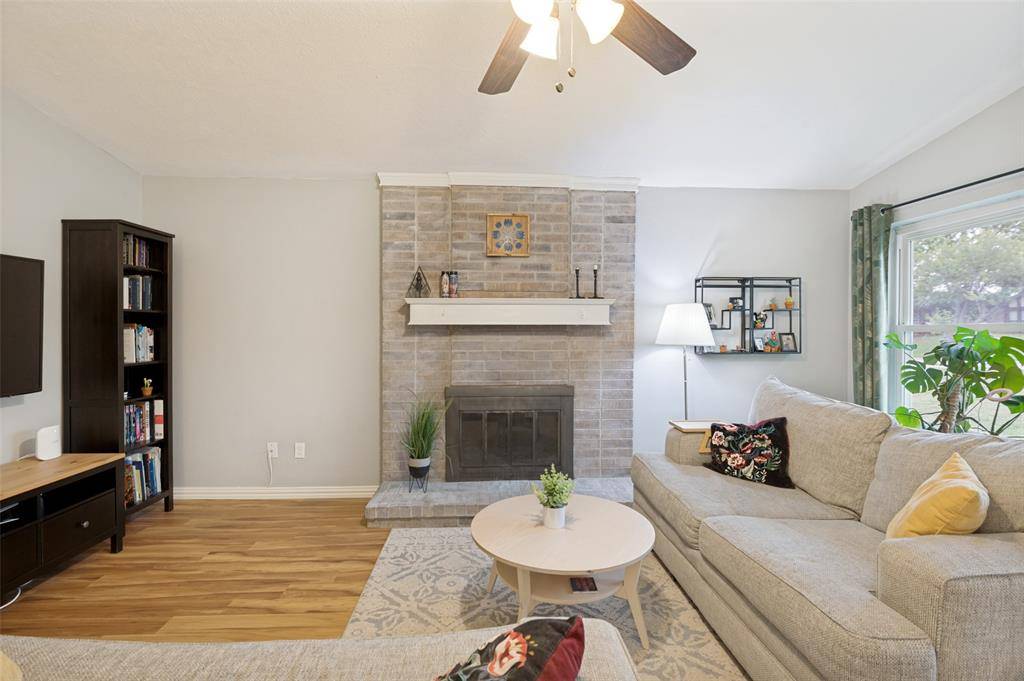 1021 E Peters Colony Road, Carrollton, TX 75007