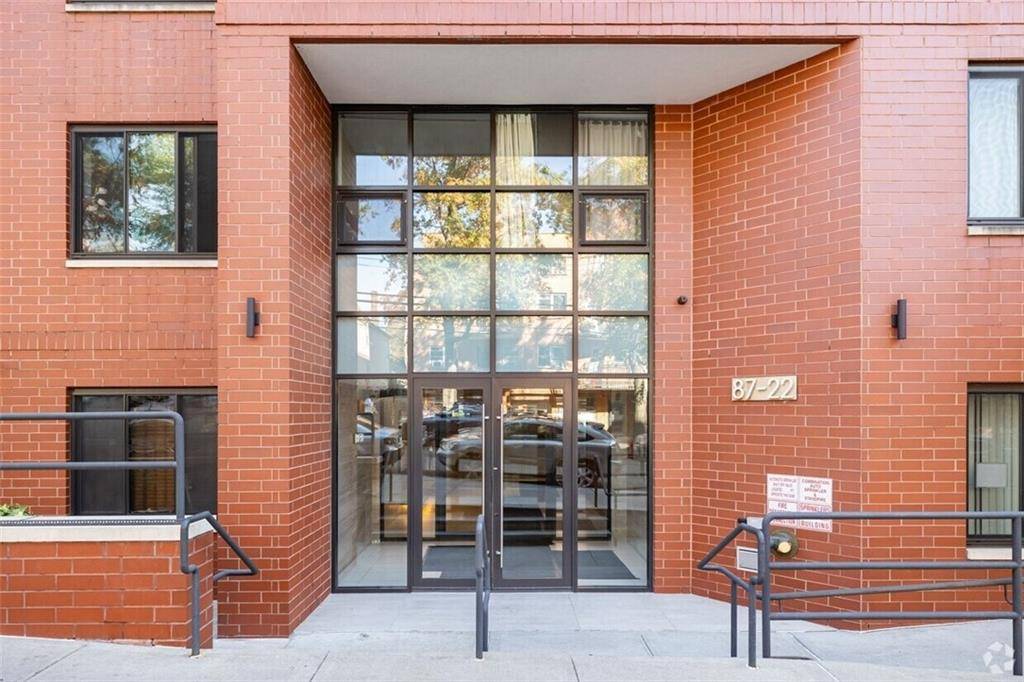 8722 51st AVE #2C, Elmhurst, NY 11373