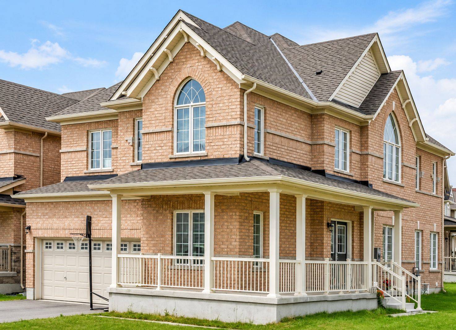 407 Linden DR, Cambridge, ON N3H 5L5