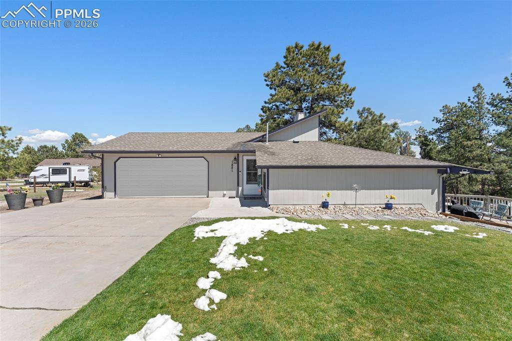 1851 Buttercup RD, Elizabeth, CO 80107