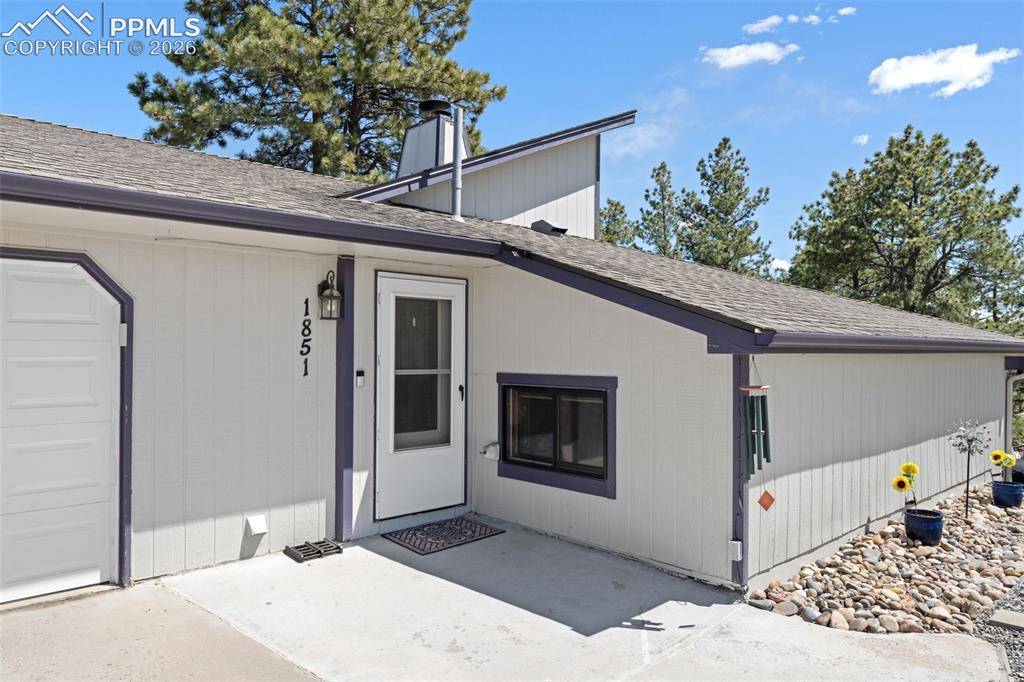 1851 Buttercup RD, Elizabeth, CO 80107