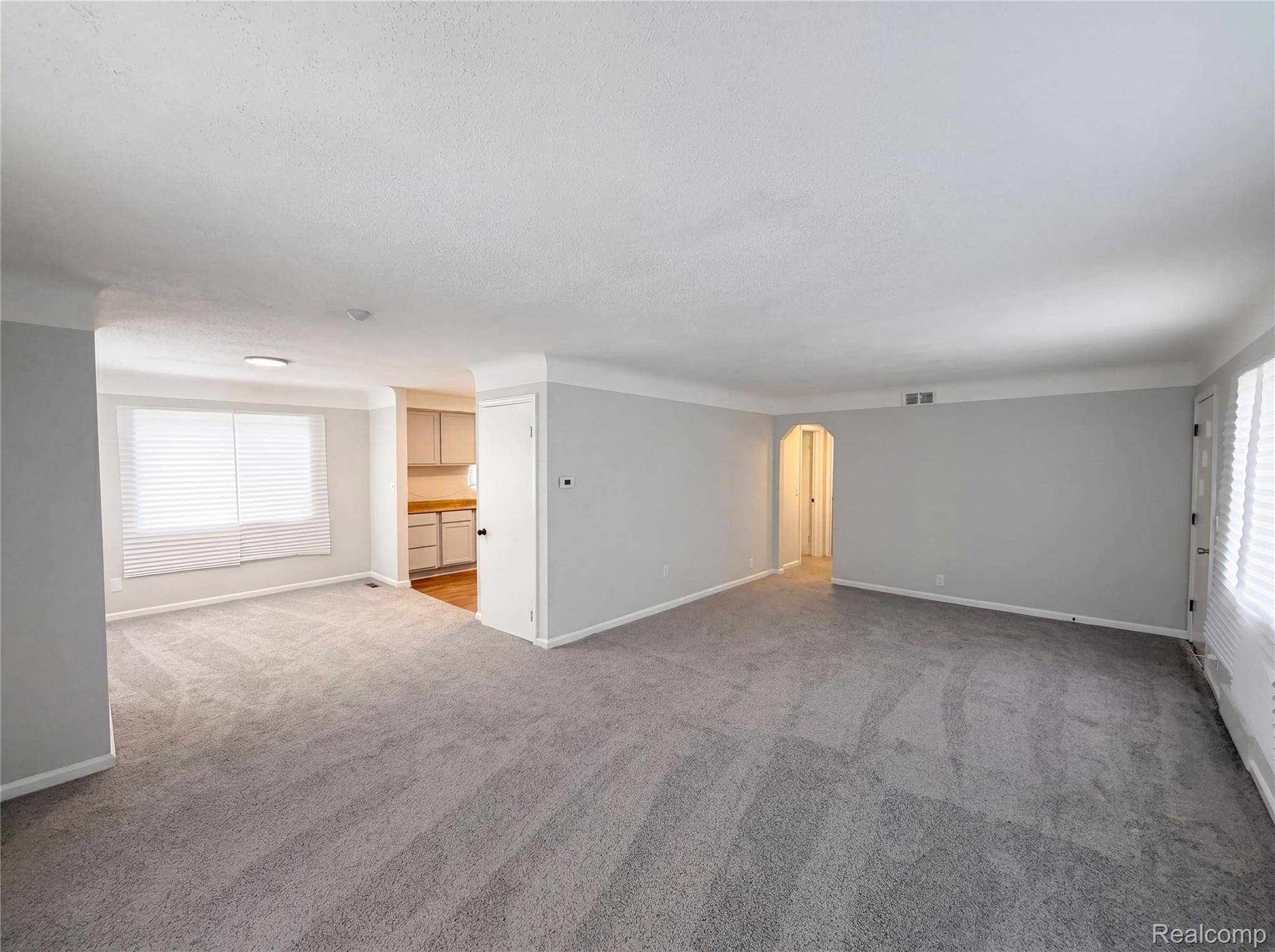 26311 Hopkins ST, Inkster, MI 48141