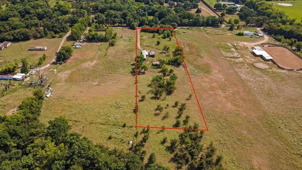 2675 County Road 1165, Brashear, TX 75420