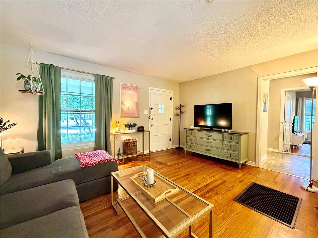 919 Denton Street, Denton, TX 76201