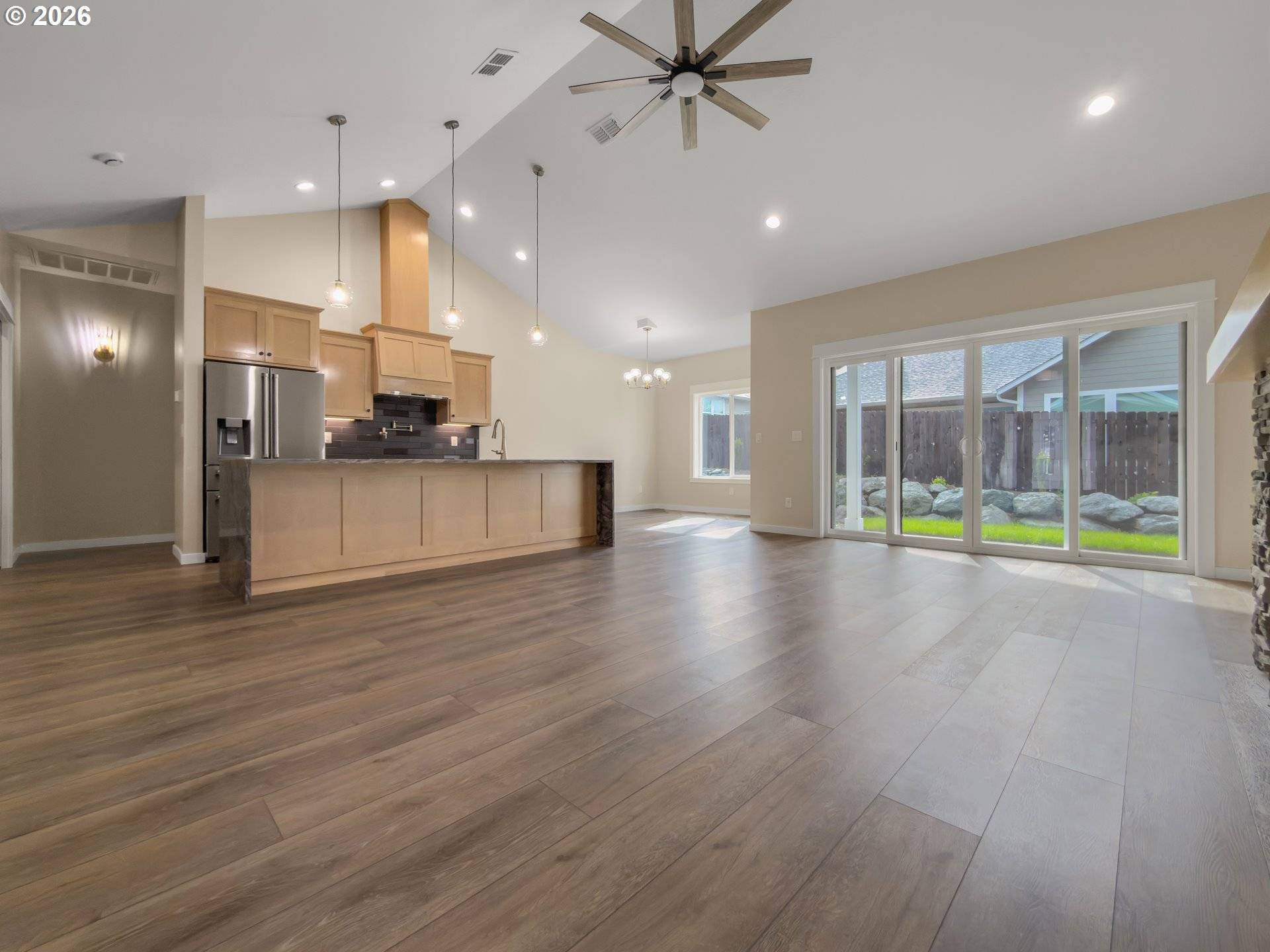 1236 LIGHTHOUSE LN, Brookings, OR 97415