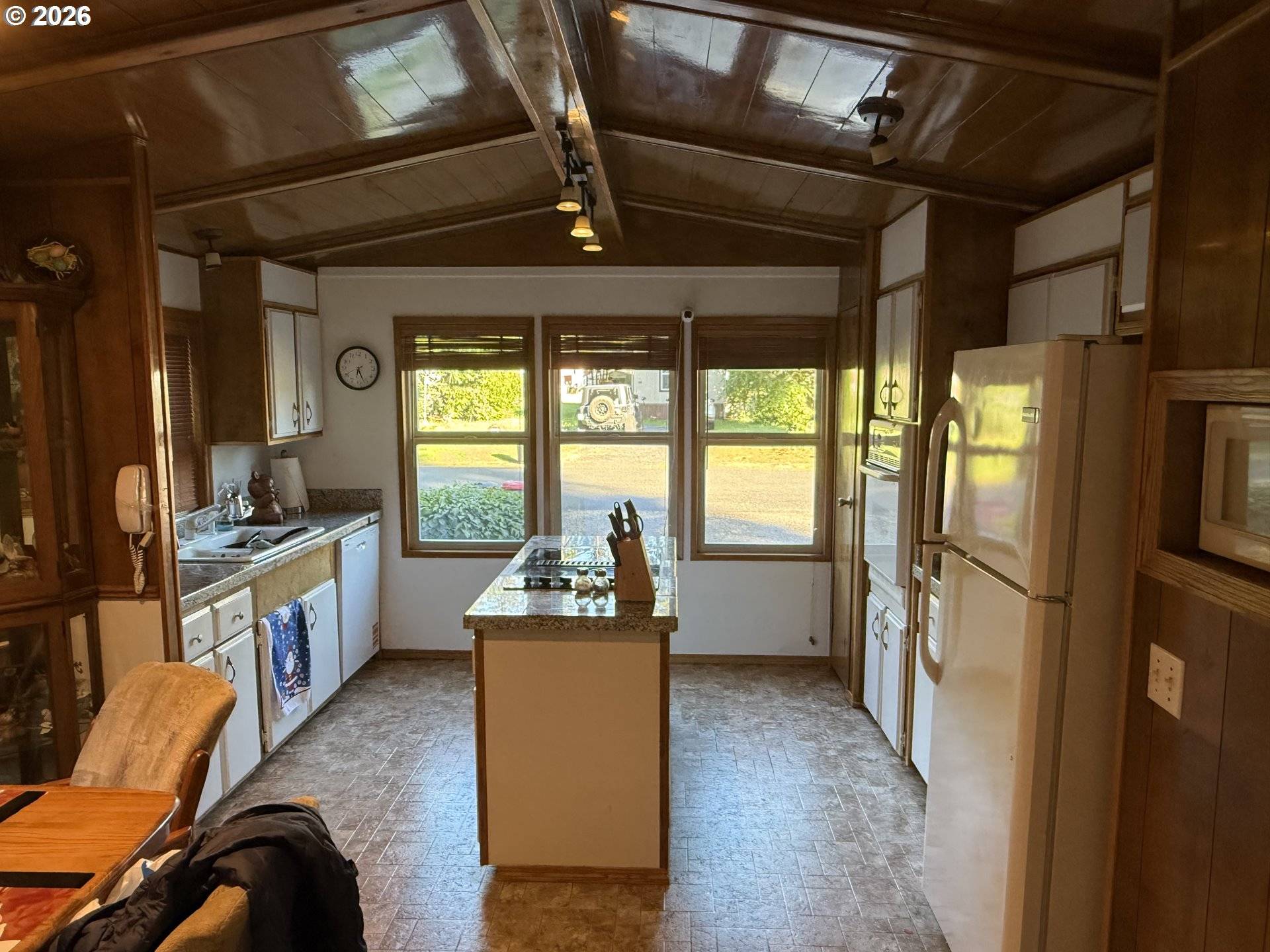 92 EVANS ST, Carson, WA 98610