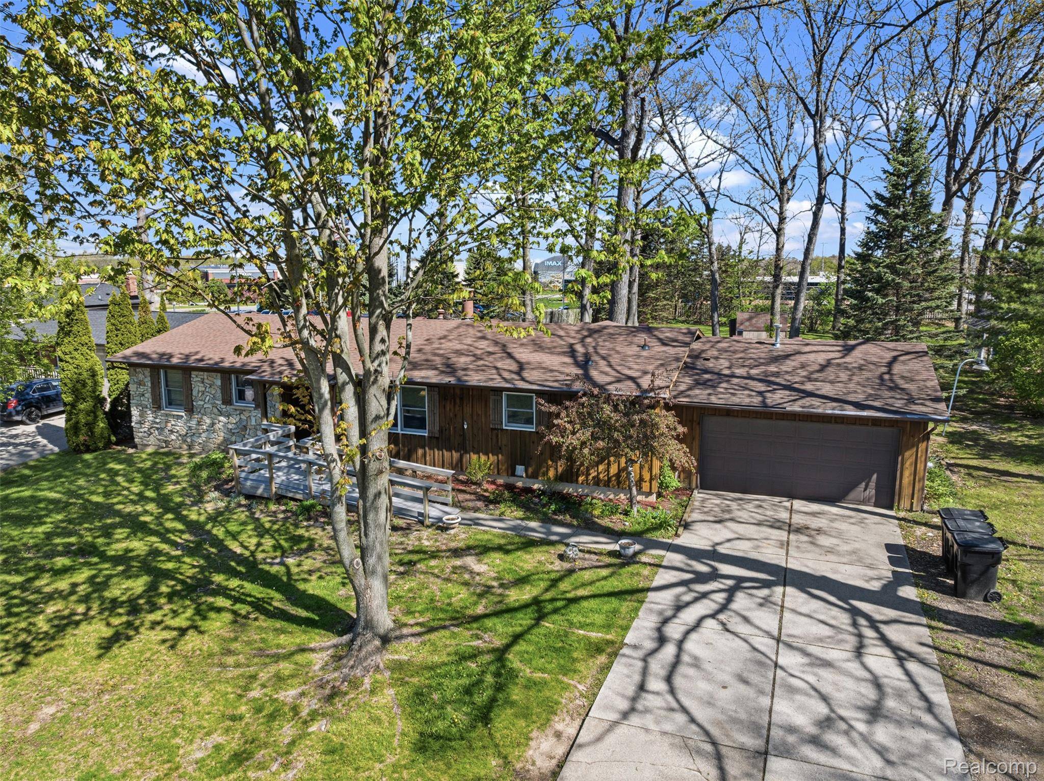 4191 McCandlish RD, Grand Blanc Charter Township, MI 48439
