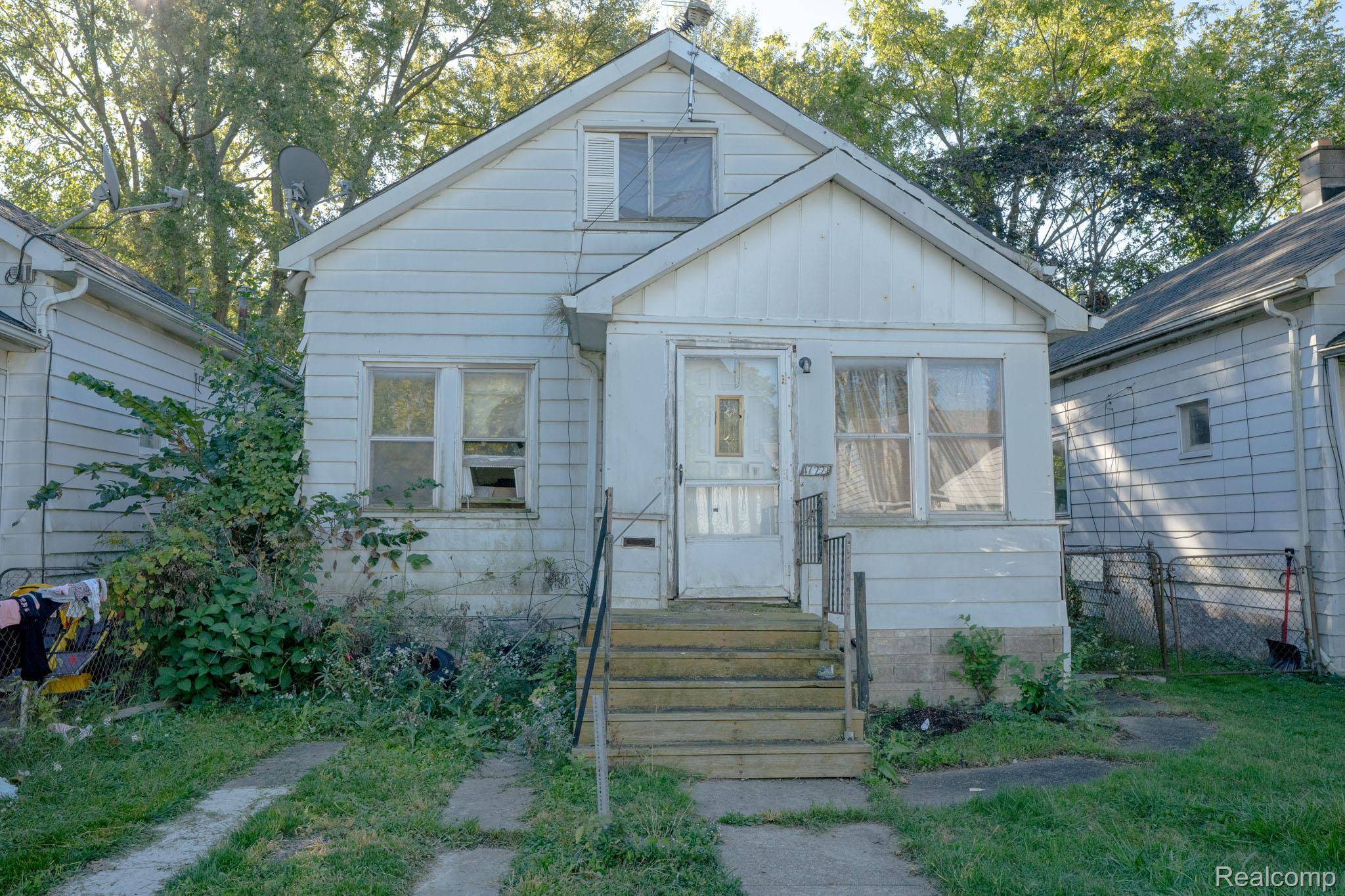17220 Detroit ST, Detroit, MI 48224