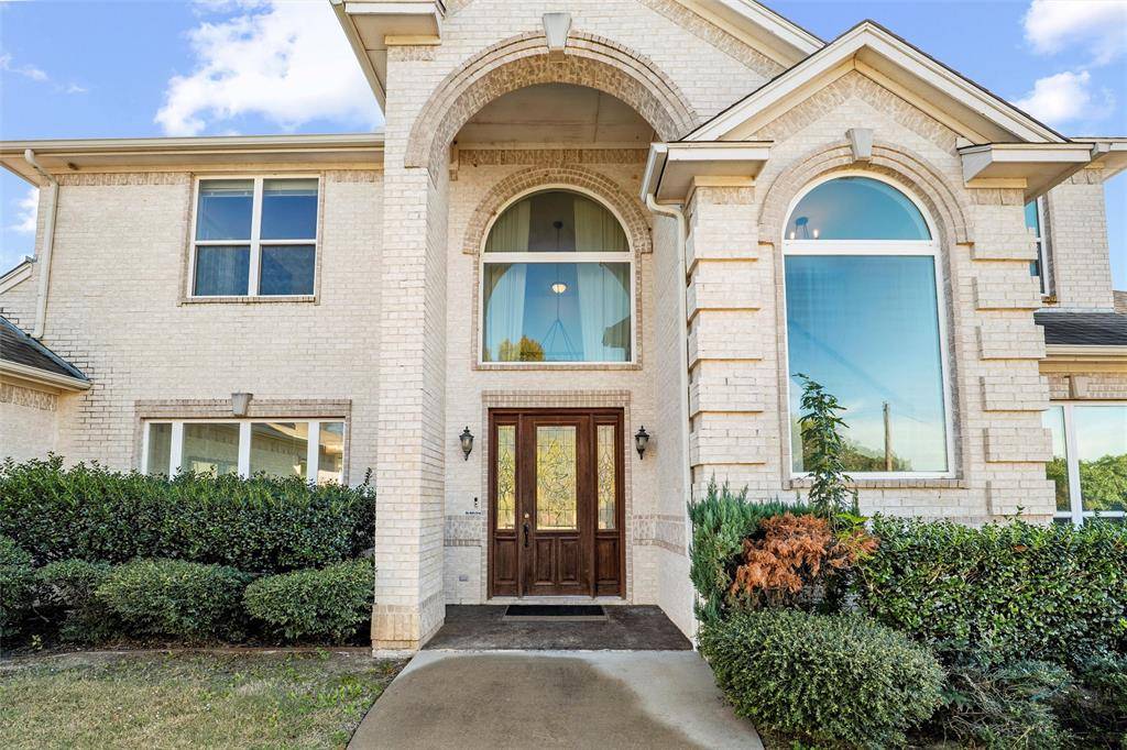 10601 Pack Saddle Trail, Fort Worth, TX 76108