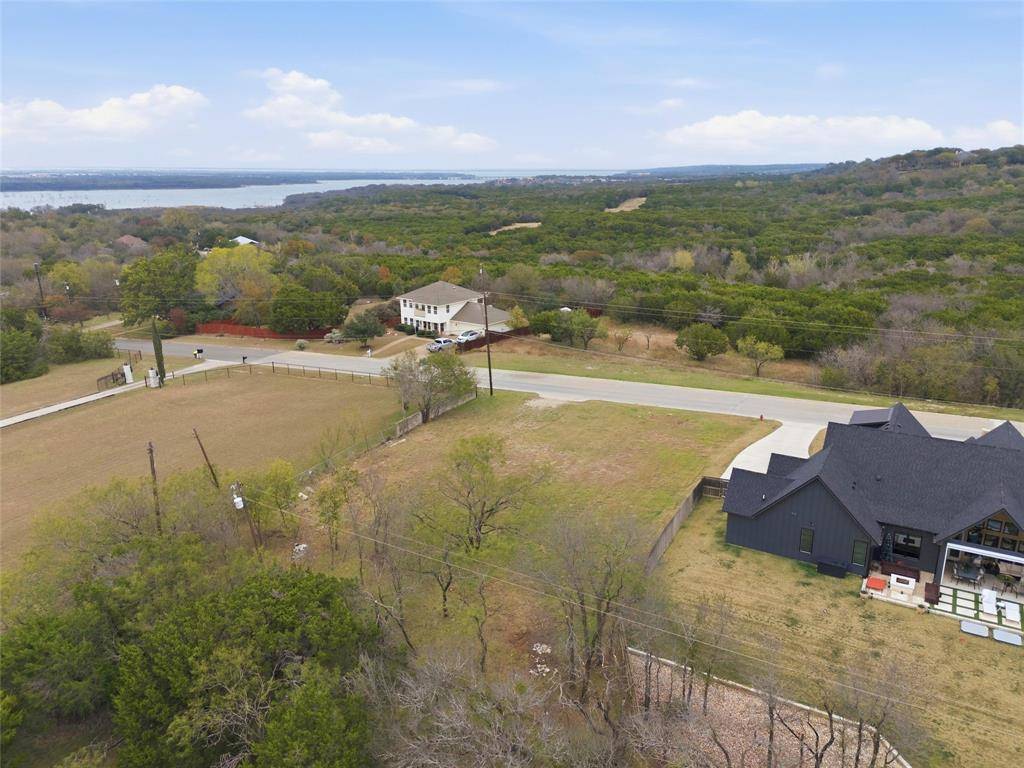 13854 Harbor Drive, Woodway, TX 76712