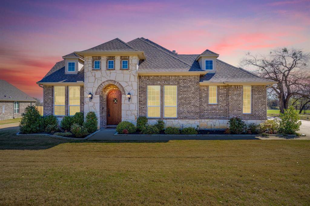 650 Prairie Timber Road, Burleson, TX 76028
