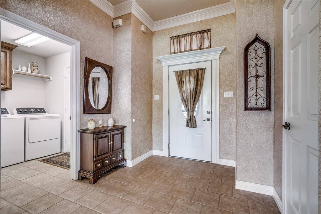 3901 Bonita Court, Granbury, TX 76049