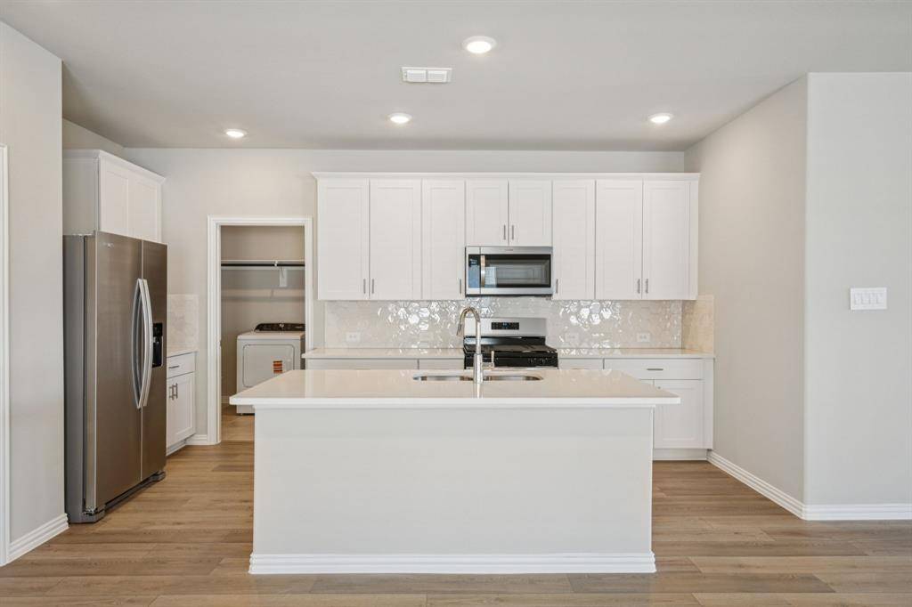 3518 Bridgeport Drive, Farmersville, TX 75442