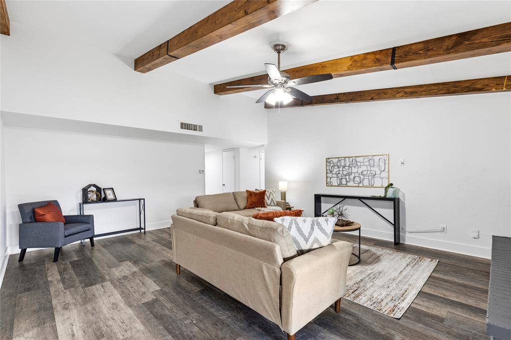 2814 Lindbergh Drive, Dallas, TX 75228
