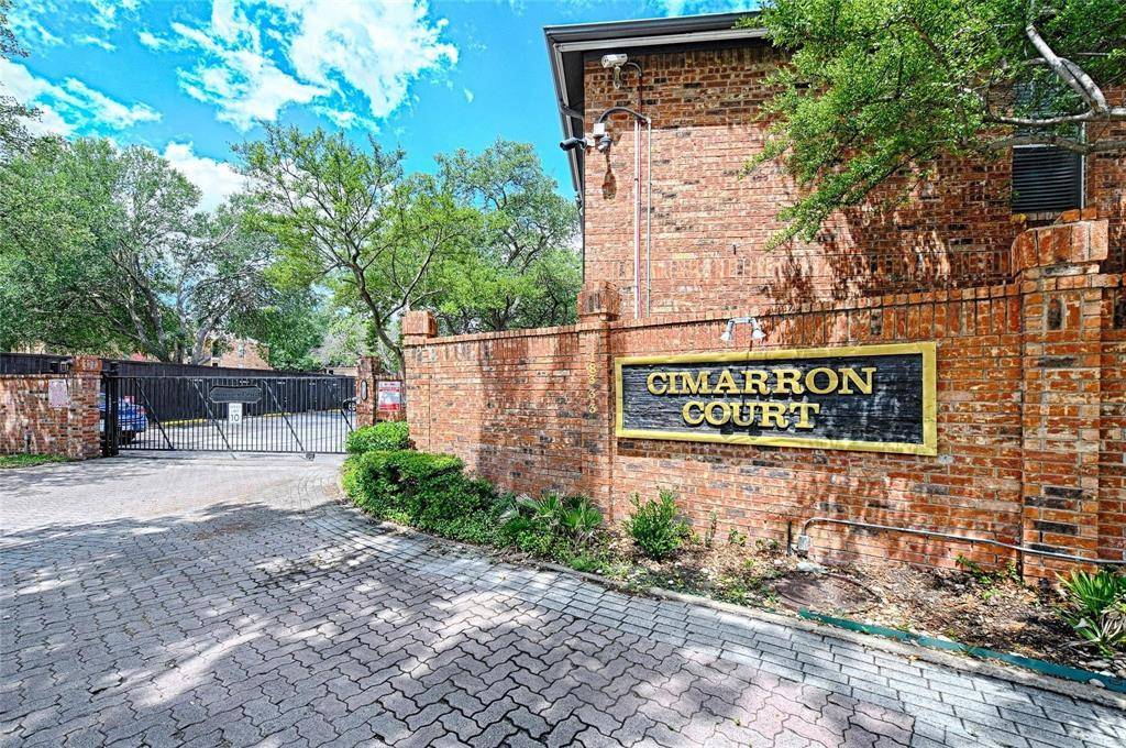18333 Roehampton Drive #714, Dallas, TX 75252