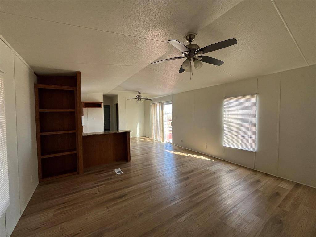 8514 County Road 623, Blue Ridge, TX 75424