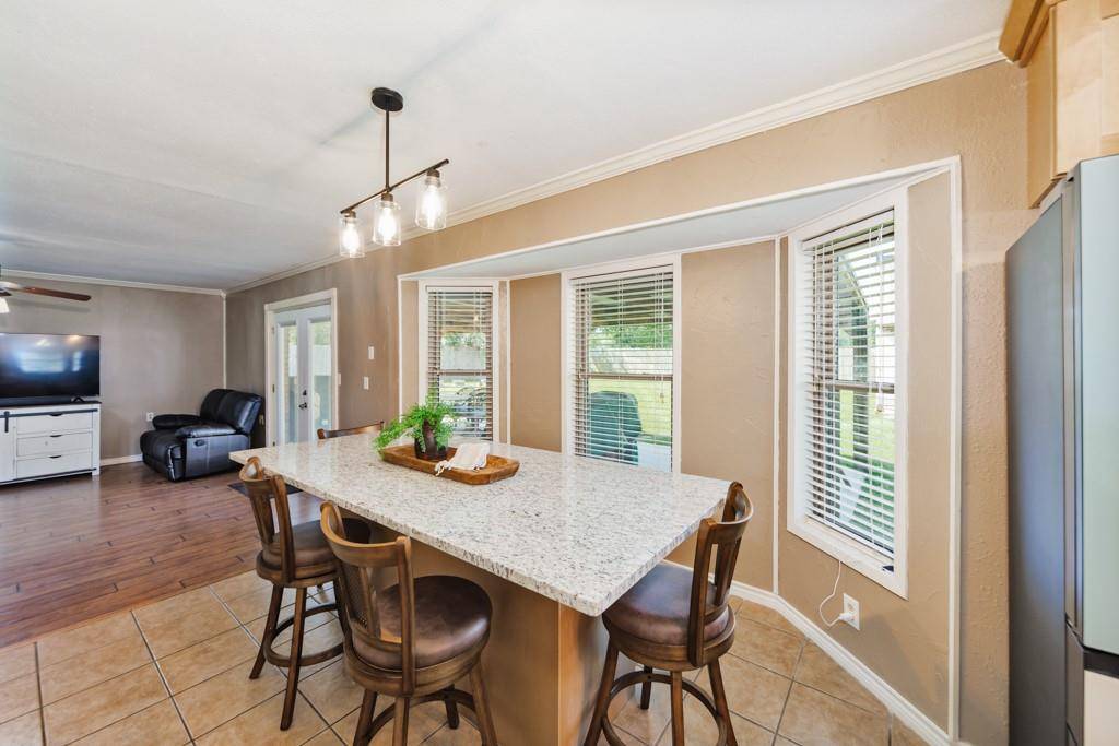 251 Alicia Street, Bowie, TX 76230
