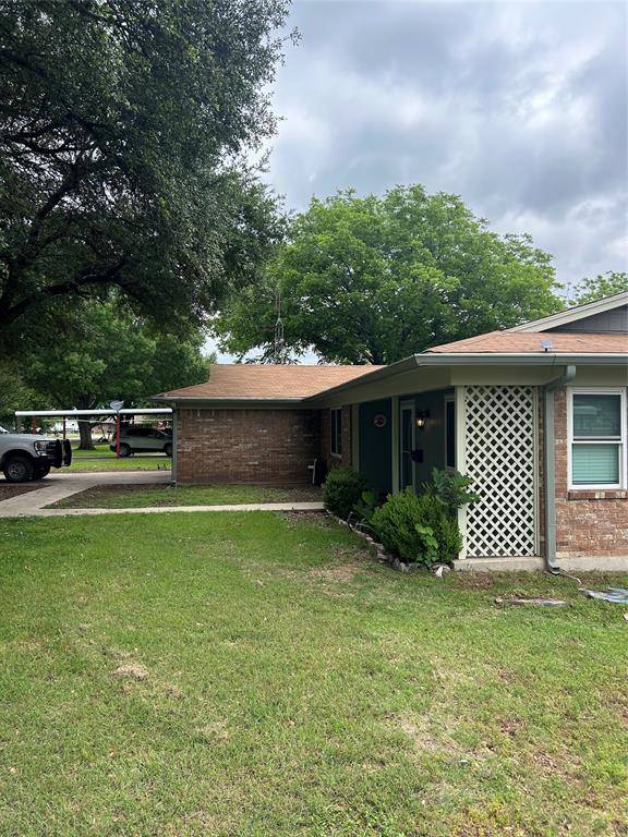 502 E Roosevelt, Whitney, TX 76692