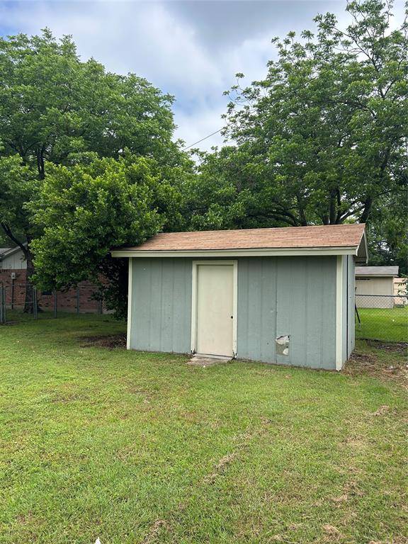 502 E Roosevelt, Whitney, TX 76692