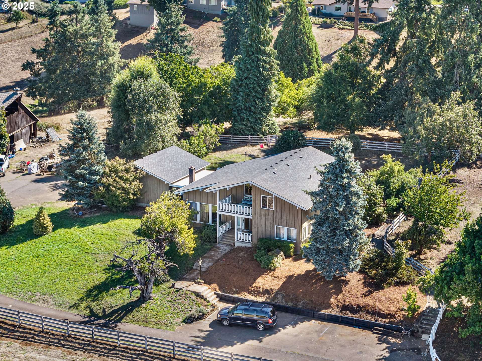 32313 GREEN ACRES LOOP, Cottage Grove, OR 97424