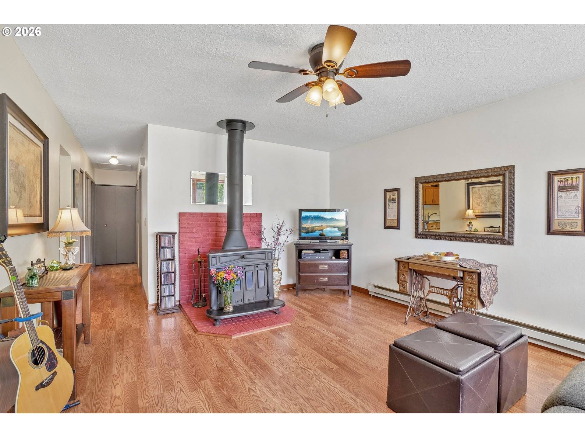 9934 N CENTRAL ST, Portland, OR 97203