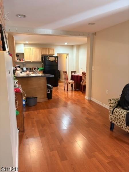 26 Elm St, Lambertville City, NJ 08530