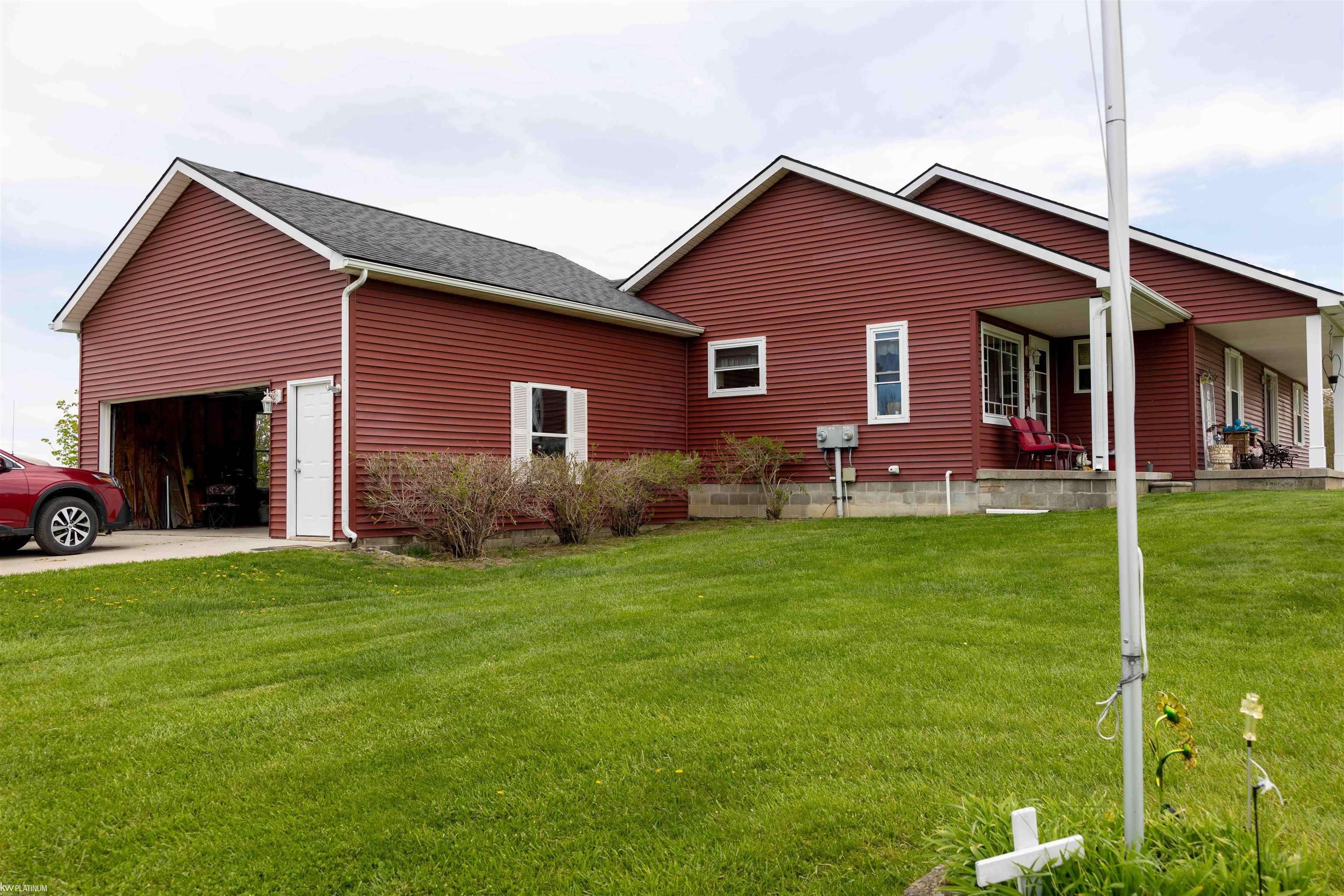 2688 Harrington RD, Brown City, MI 48416