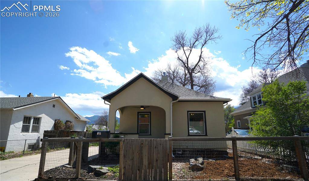911 W Pikes Peak AVE, Colorado Springs, CO 80905