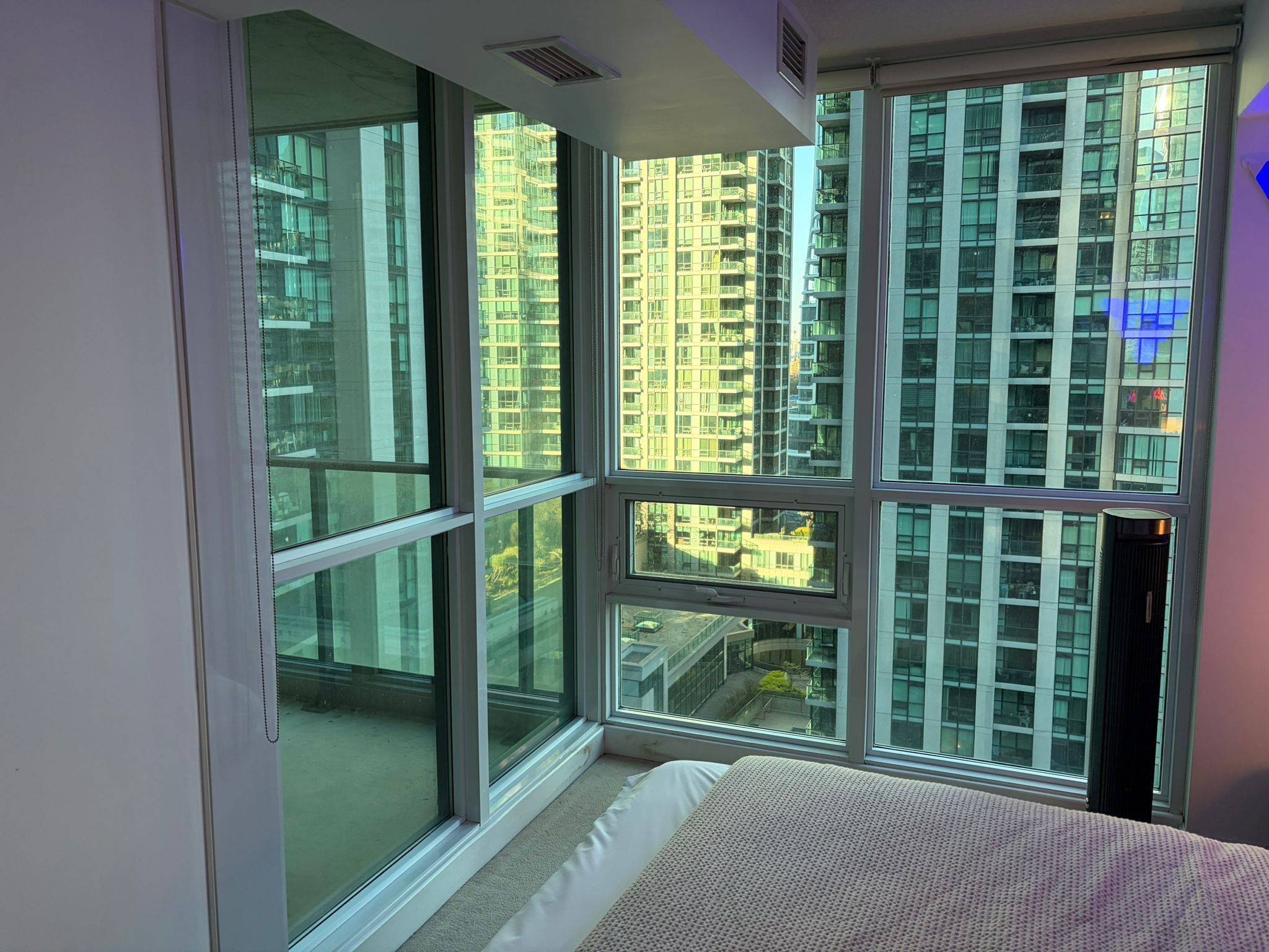 33 Bay ST #1307, Toronto C01, ON M5J 2Z3