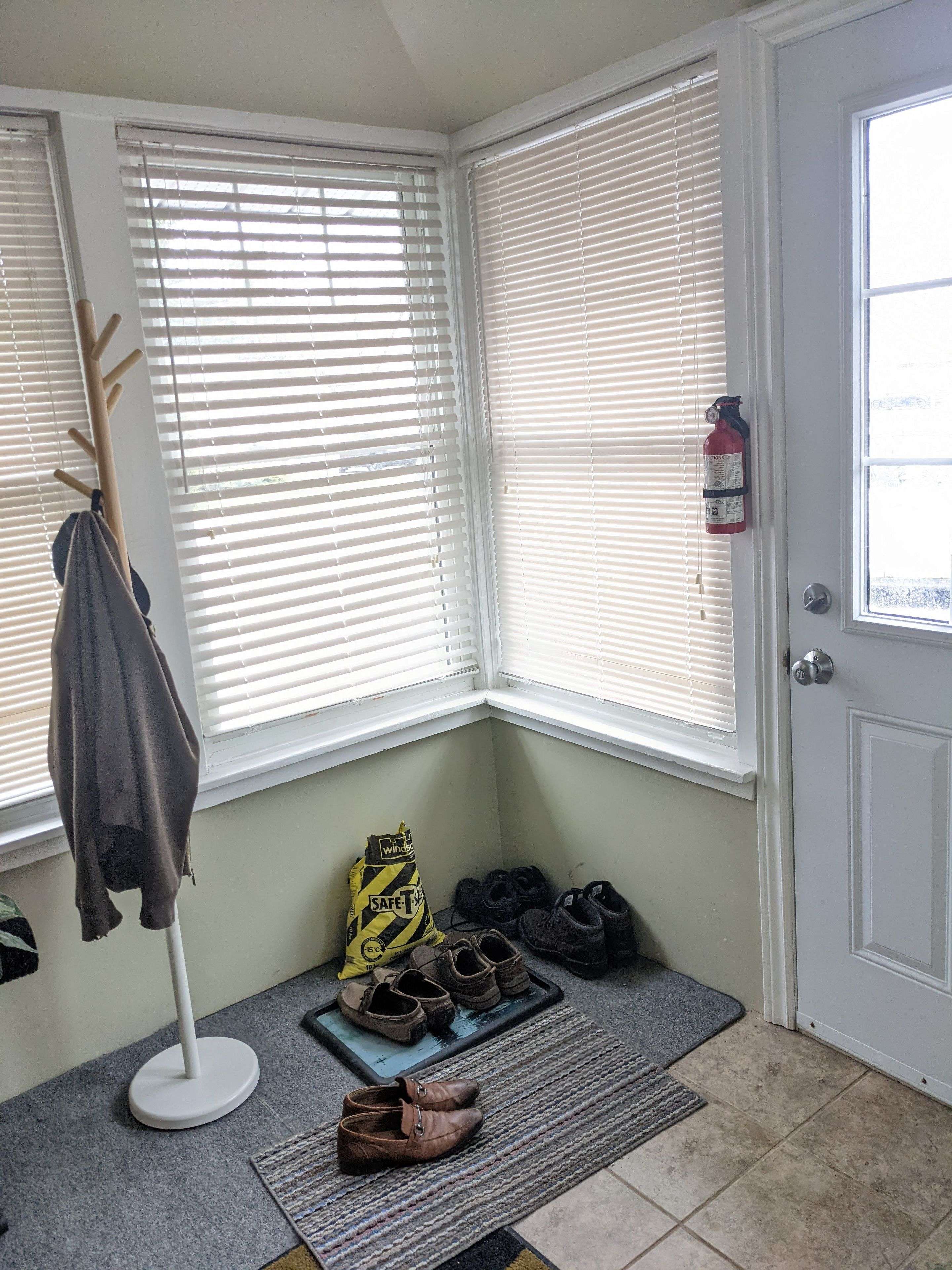 44 Lincoln ST #3, Ajax, ON L1S 6C9