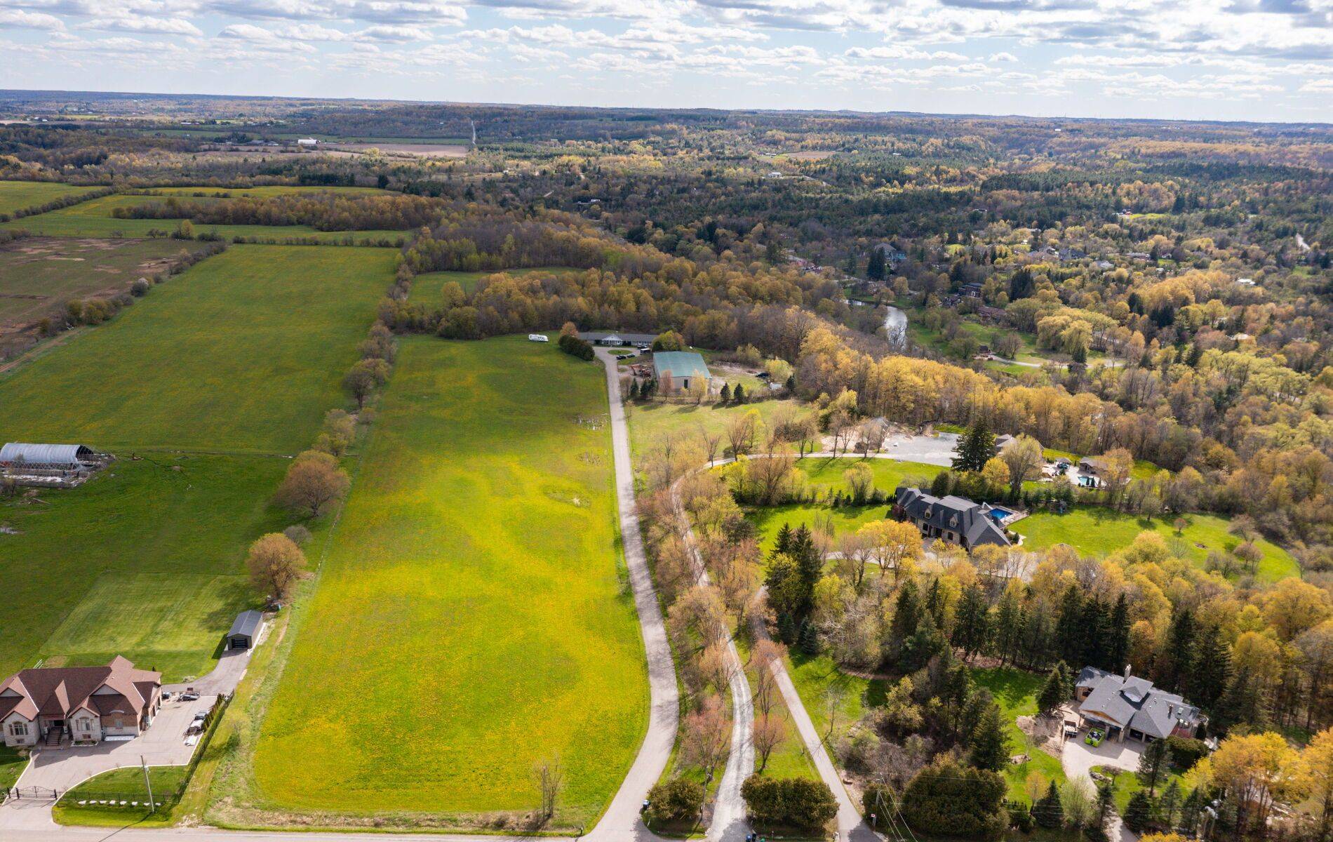 13820 Heritage RD, Caledon, ON L7C 1T5