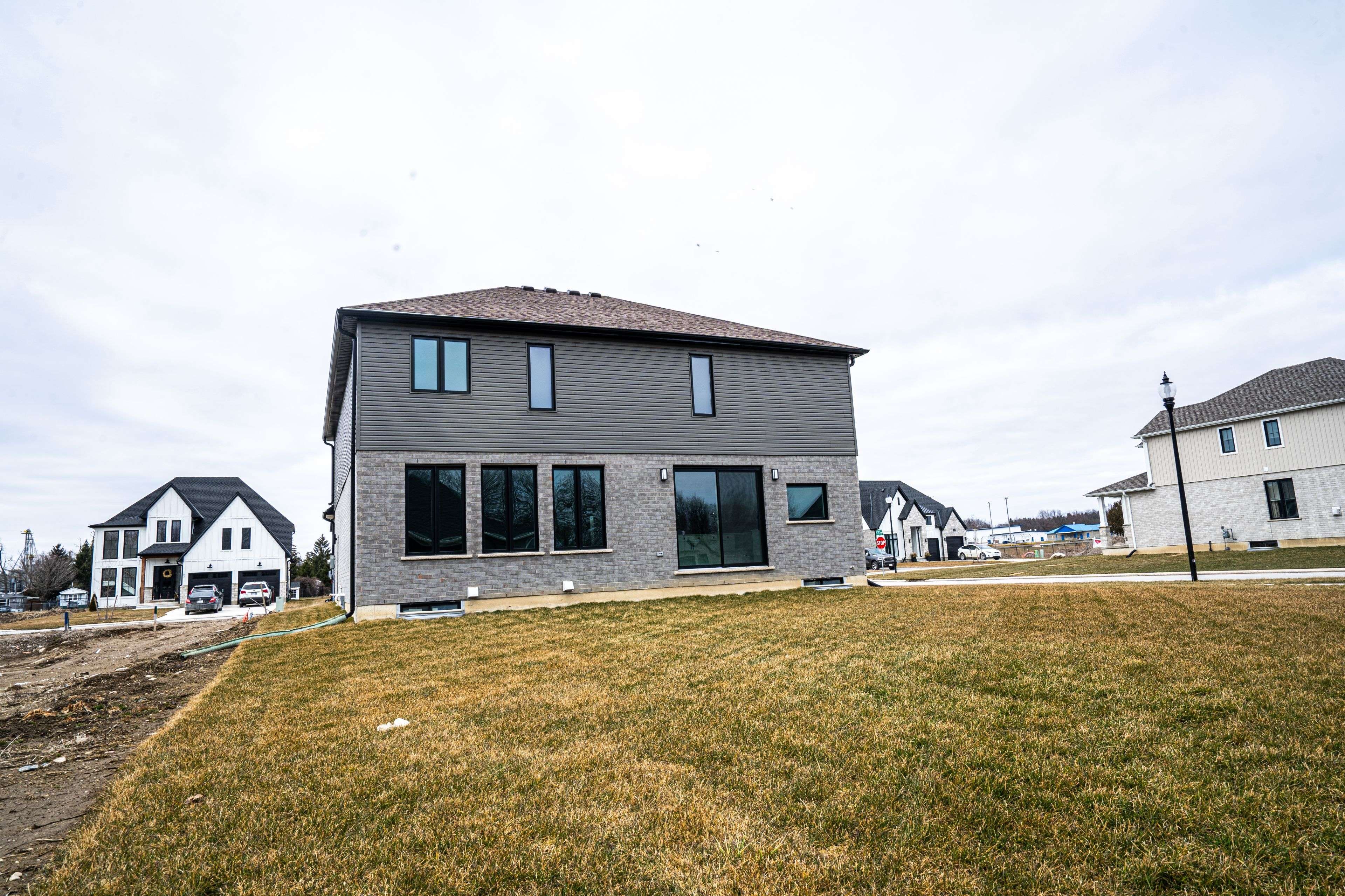 188 Foxborough PL, Thames Centre, ON N0M 2P0