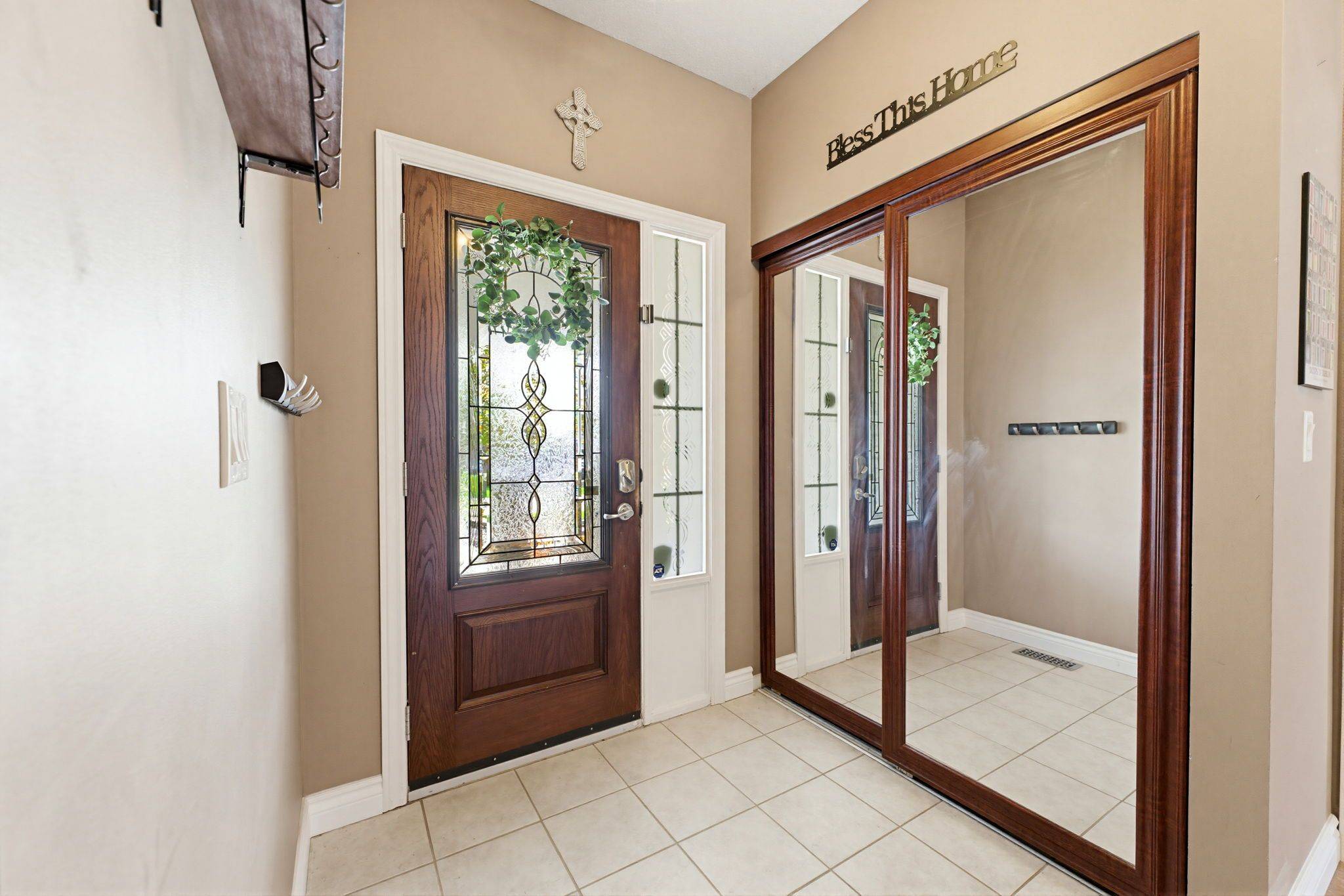29 Watson CRES, North Dumfries, ON N0B 1E0